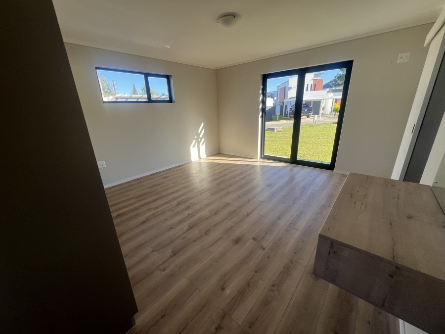 3 Bedroom Property for Sale in Nahoon Valley Park Eastern Cape